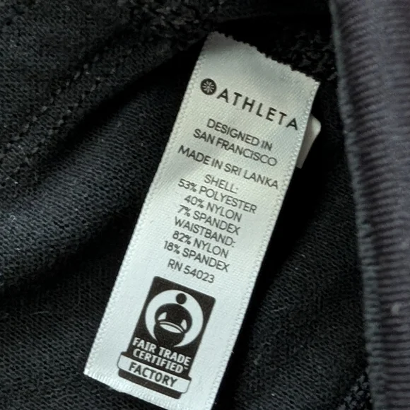 Athleta Black Metro Bootcut Yoga Pants Size Medium Tall - Picture 4 of 10